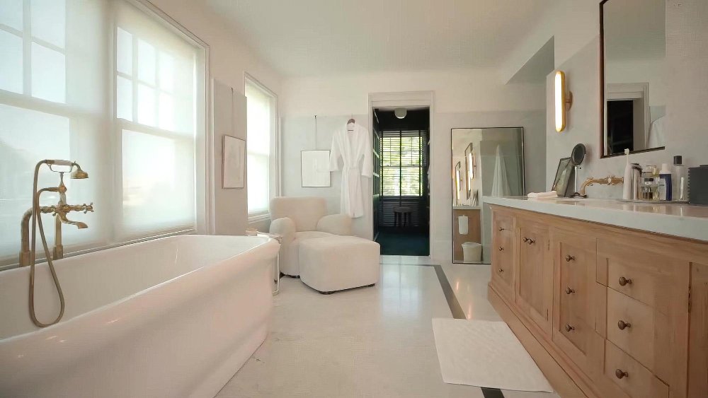 One-Day Bath Remodel